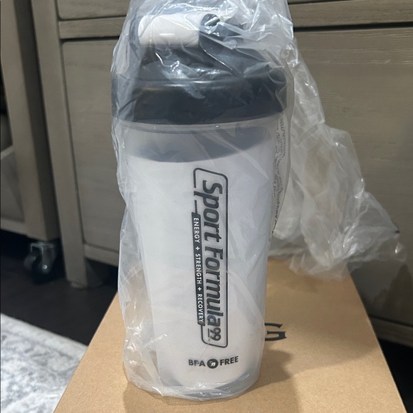 White and Black Shaker Bottle - Picture 2 of 3